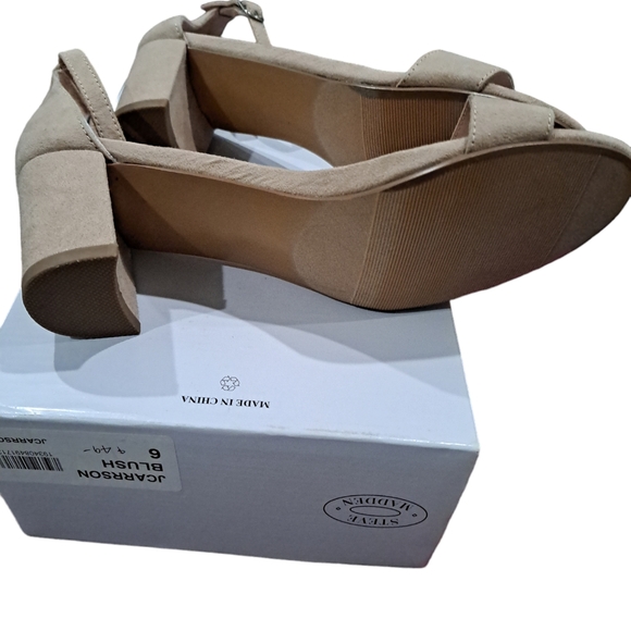 Steve Madden Girl's Open-Toe Sandals - Picture 5 of 7